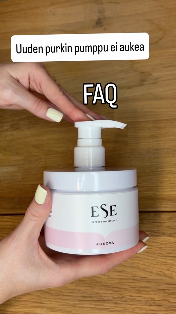 Usein kysytyt kysymykset #FAQ #acnova 

Miten uuden 300 ml:n Professional-pakkauksen pumpp
