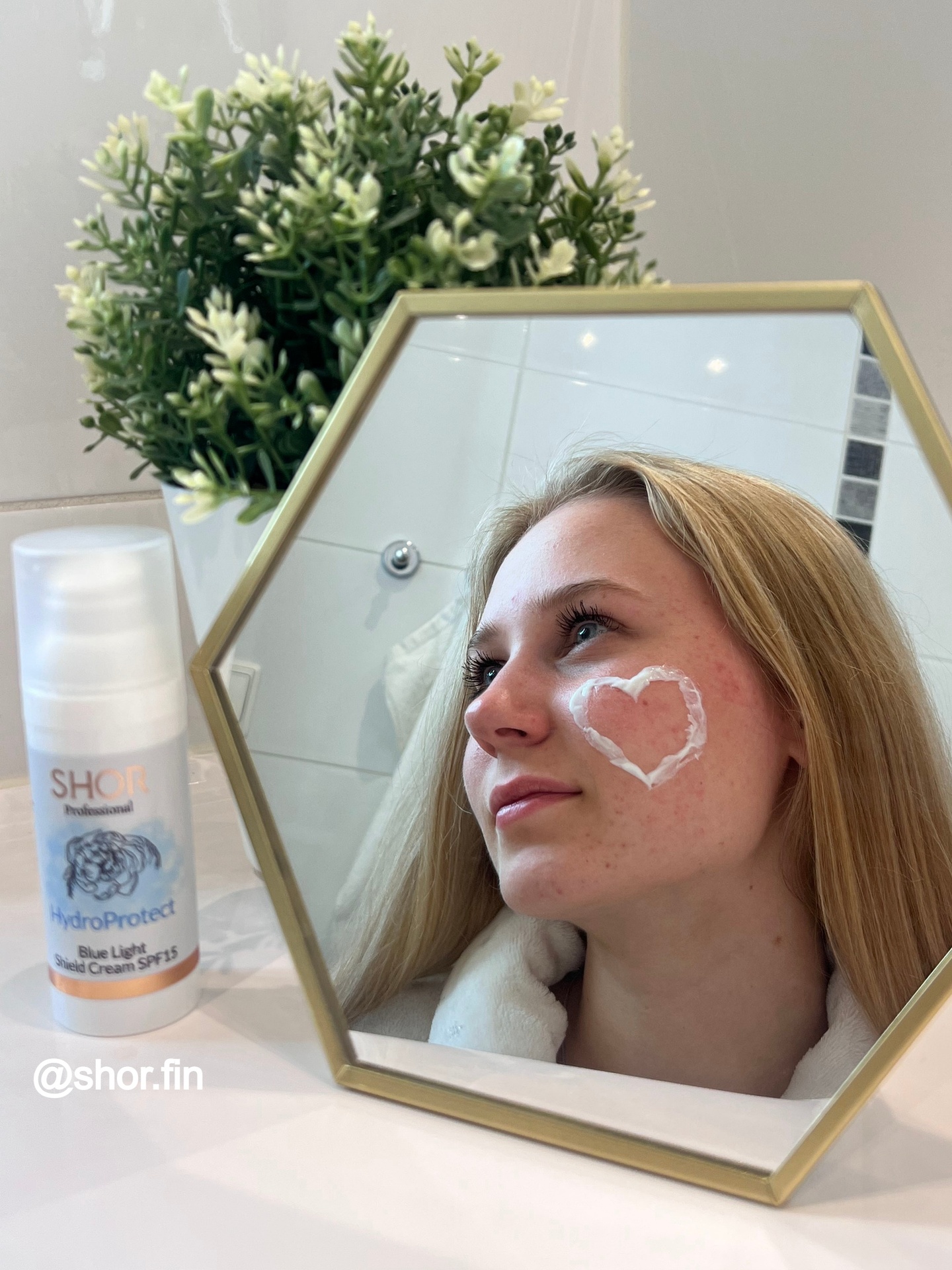 SHOR krem ochronny Blue Light SPF-15